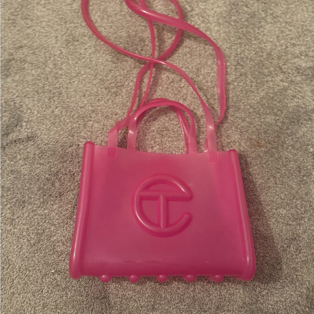 Telfar Medium Bag in Vibrant Pink (Melissa x telfar Barbie bag)